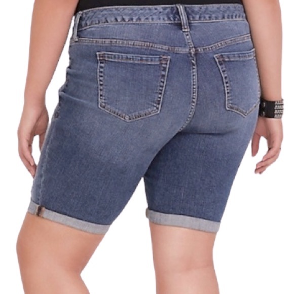 TORRID➕Destroyed Denim Boyfriend Bermuda Shorts - Picture 3 of 8
